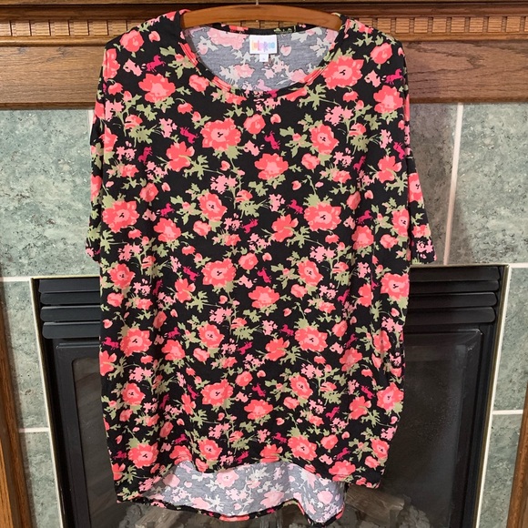 LuLaRoe Tops - FREE with $25 purchase LuLaRoe Irma Floral Print High Low Tunic Top